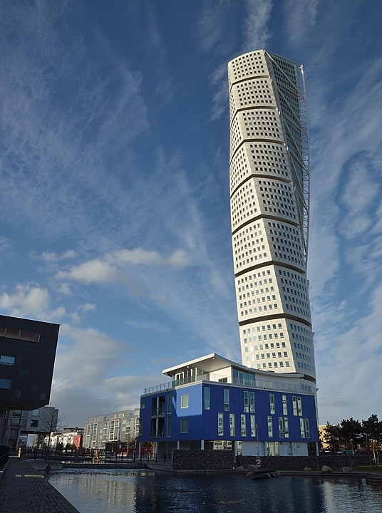 Lund-LCCC-20130418-095-.jpg - Visit of Turning Torso in Malmo
